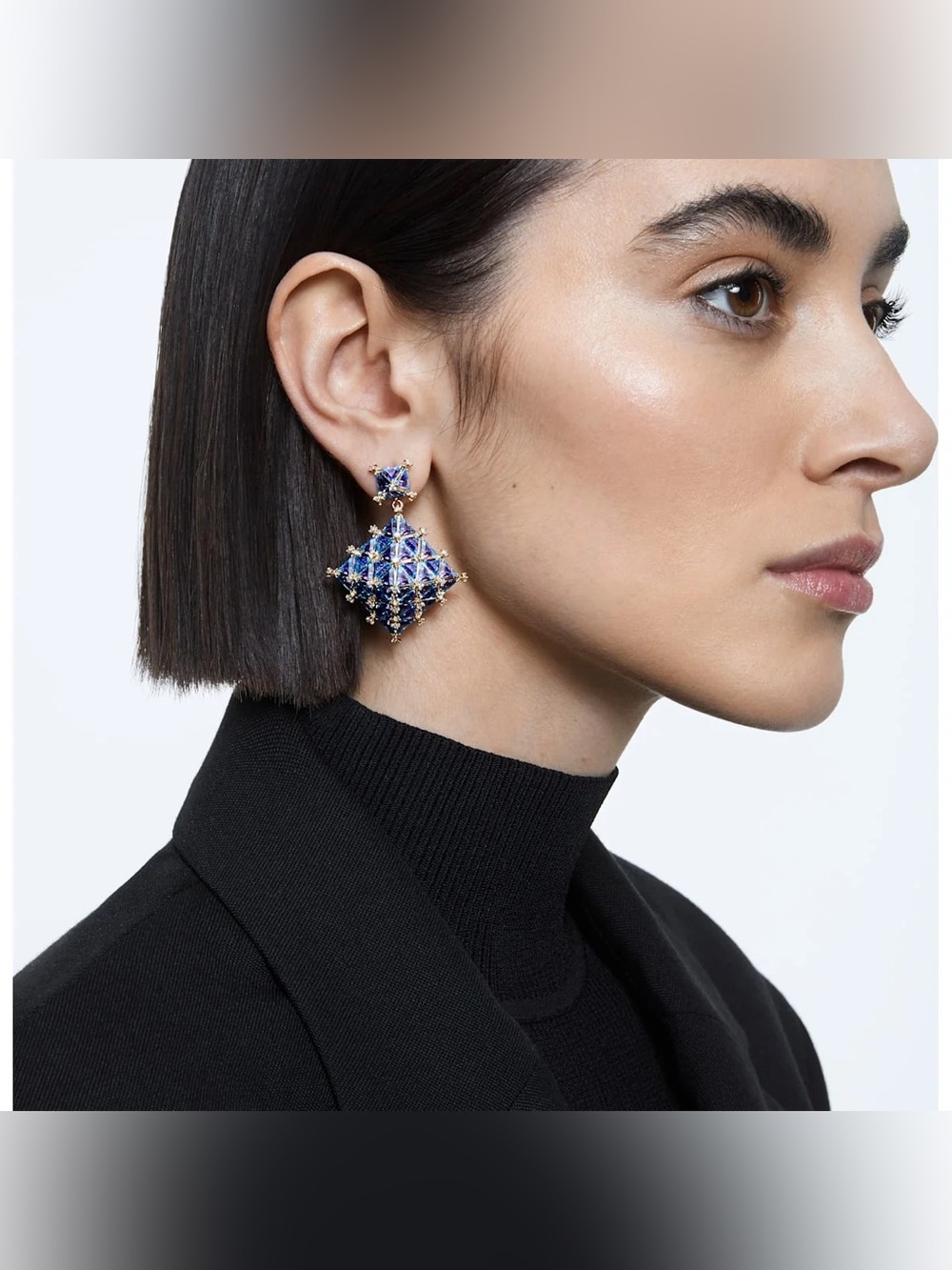 New! SWAROVSKI Curiosa Stud Earrings Single Blue